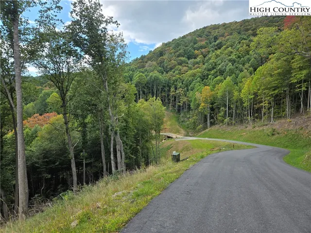 $99,900 | 9 Poplar Forest Drive, Boone, NC 28607