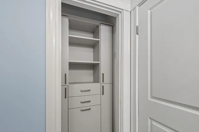 $3,000 | 227 Centre Street, Unit 1, Boston, MA 02124