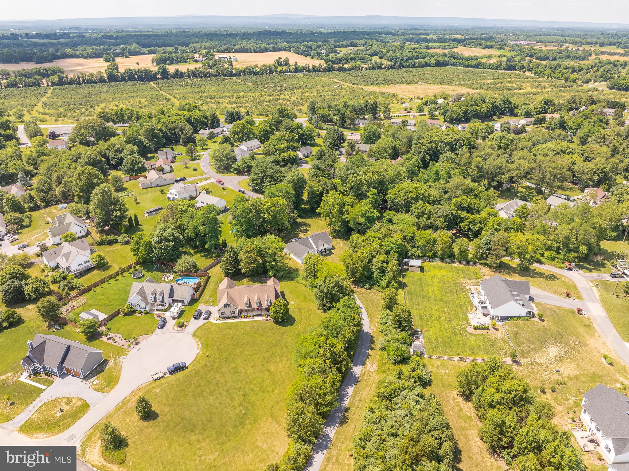 389 Hackney Lane Charles Town, WV 25414 - Photo 12 of 54