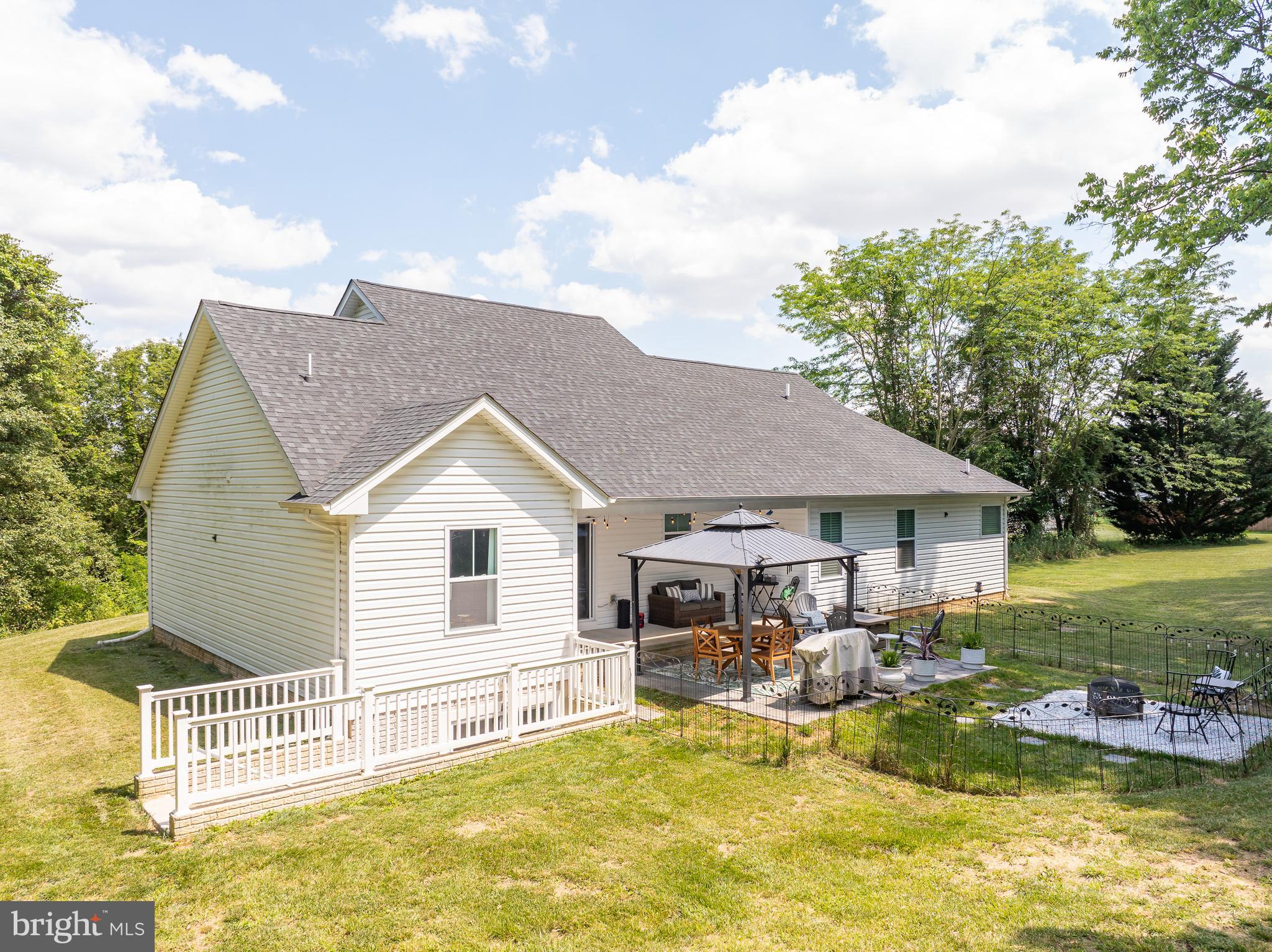 389 Hackney Lane Charles Town, WV 25414 - Photo 10 of 54