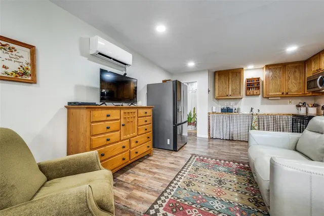 $269,900 | 227 Lanier Road, Forestburg, TX 76239