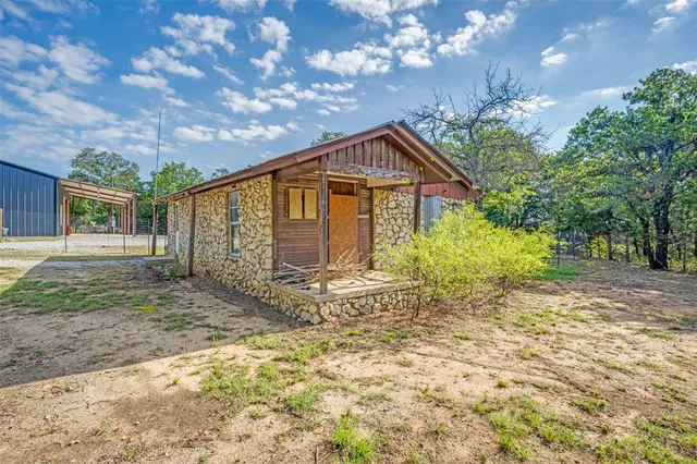 $269,900 | 227 Lanier Road, Forestburg, TX 76239