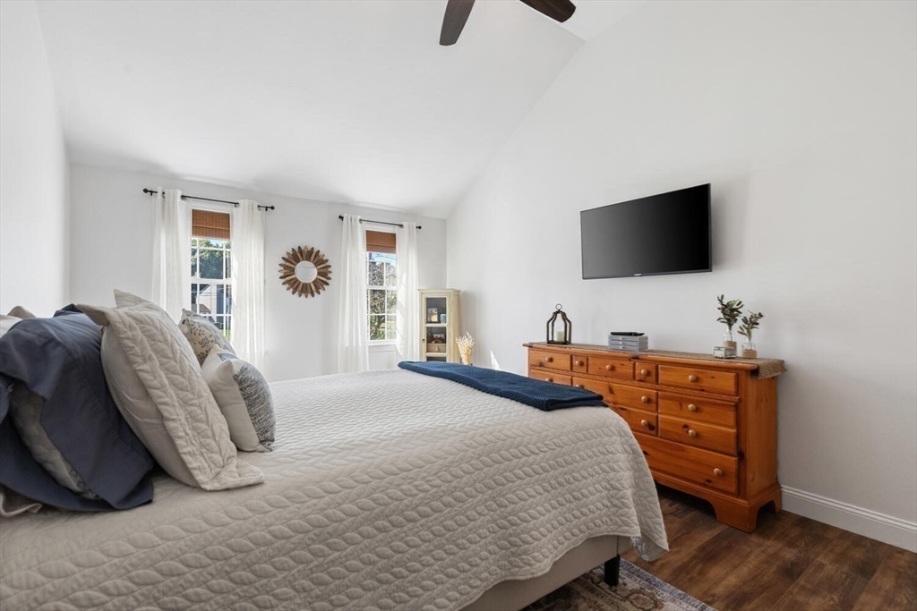 104 Ridgewood Drive Taunton, MA 02780 - Photo 31 of 40