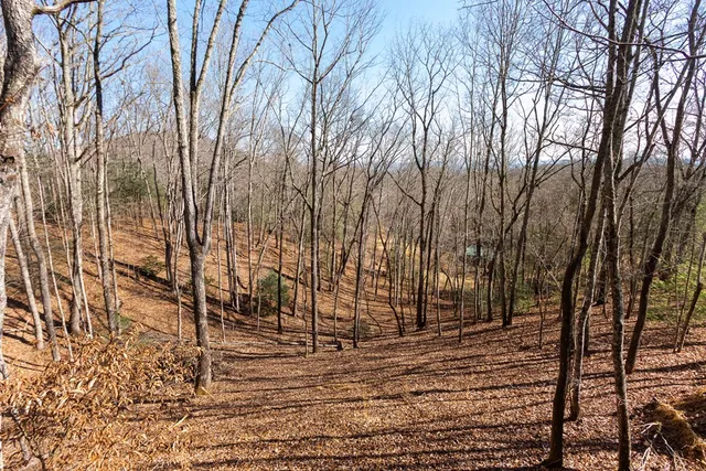 $339,800 | 87 Tuscarora Trail, Murphy, NC 28906