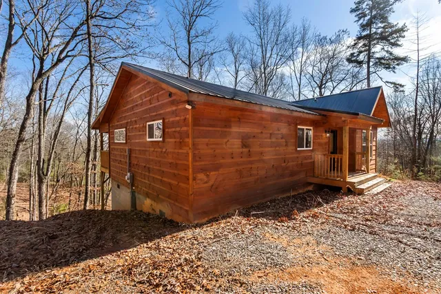 $339,800 | 87 Tuscarora Trail, Murphy, NC 28906