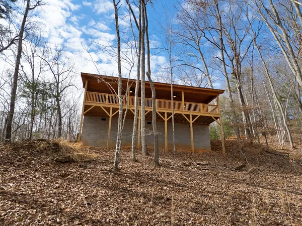 $339,800 | 87 Tuscarora Trail, Murphy, NC 28906