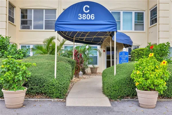 $5,835 | 3806 Gulf Of Mexico Drive, Unit C210, Longboat Key, FL 34228