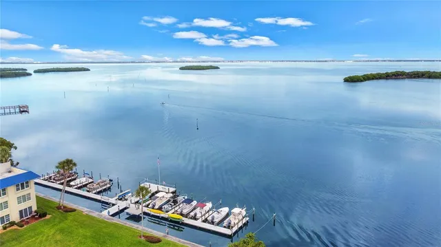 $5,835 | 3806 Gulf Of Mexico Drive, Unit C210, Longboat Key, FL 34228