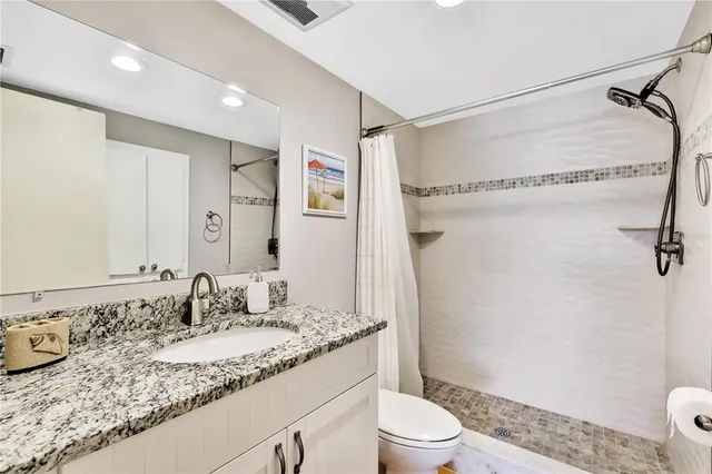 $5,835 | 3806 Gulf Of Mexico Drive, Unit C210, Longboat Key, FL 34228