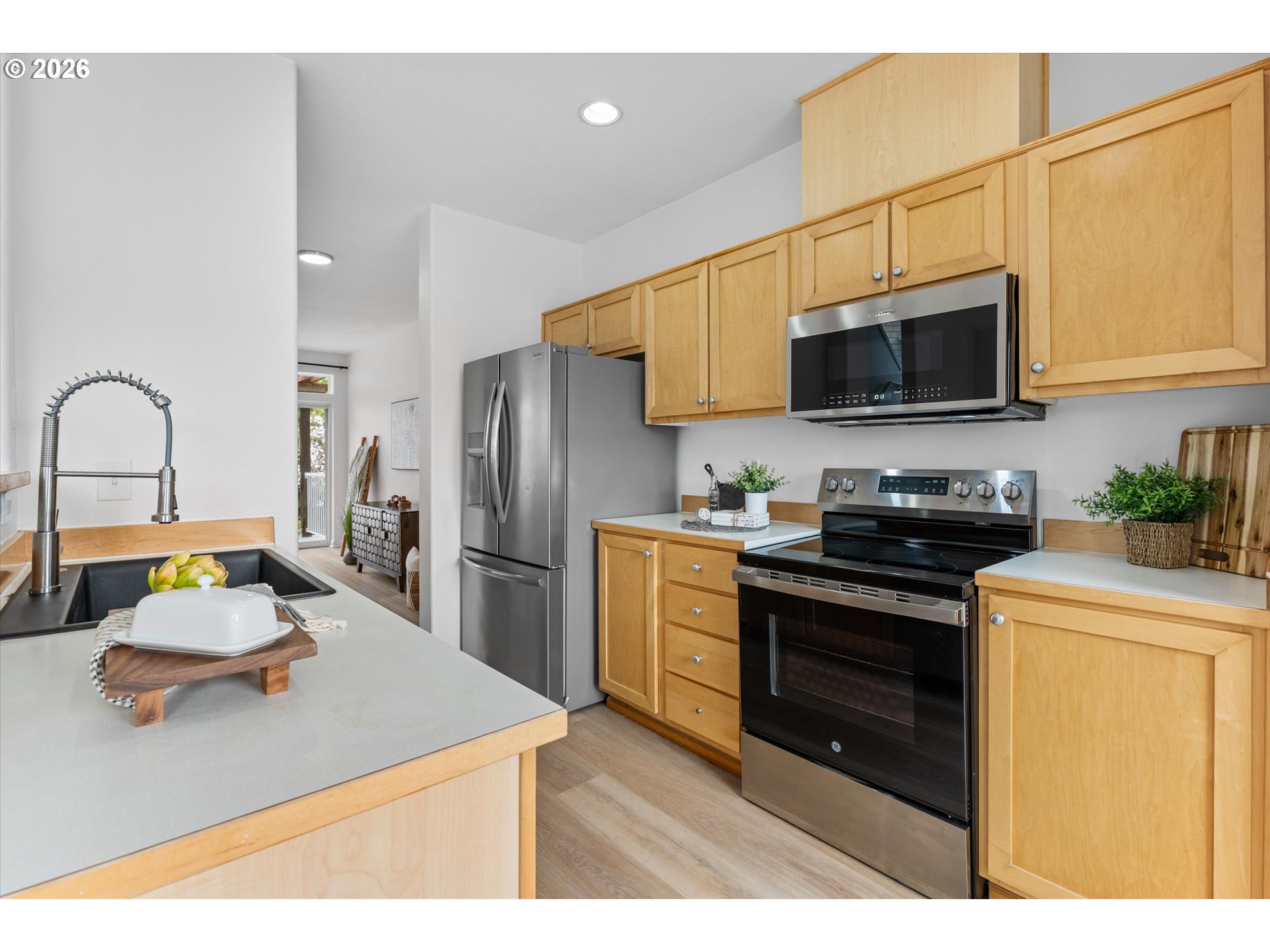 15250 Southwest Sparrow Loop, Unit 105 Beaverton, OR 97007 - Photo 13 of 41 Kitchen