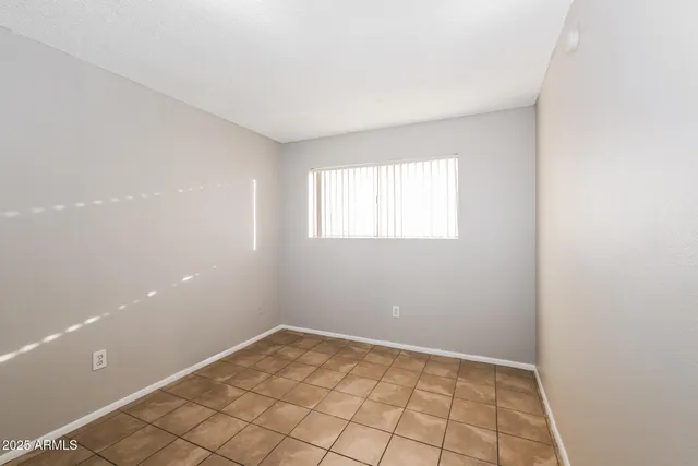 $1,149 | 3313 West Harmont Drive, Unit 3, Phoenix, AZ 85051