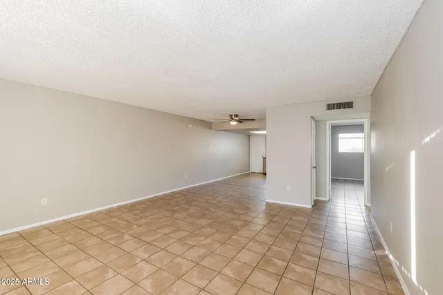 $1,149 | 3313 West Harmont Drive, Unit 3, Phoenix, AZ 85051