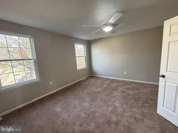$2,600 | 60 River Bank Drive, Roebling, NJ 08554