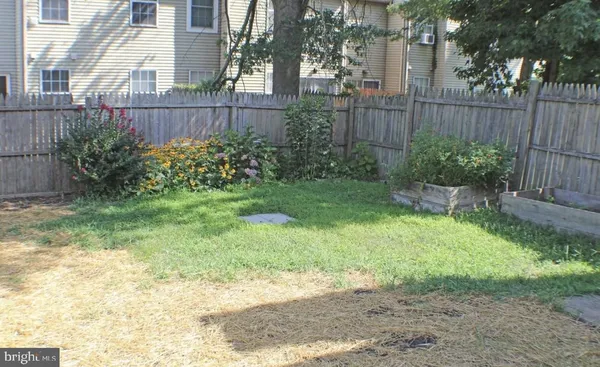 $2,600 | 60 River Bank Drive, Roebling, NJ 08554