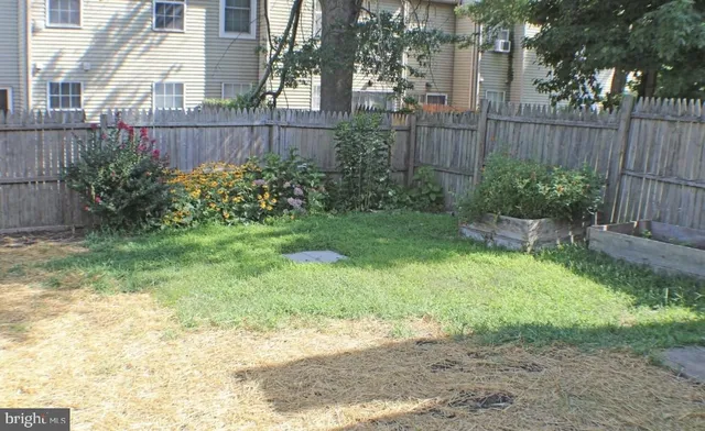 $2,750 | 60 River Bank Drive, Roebling, NJ 08554