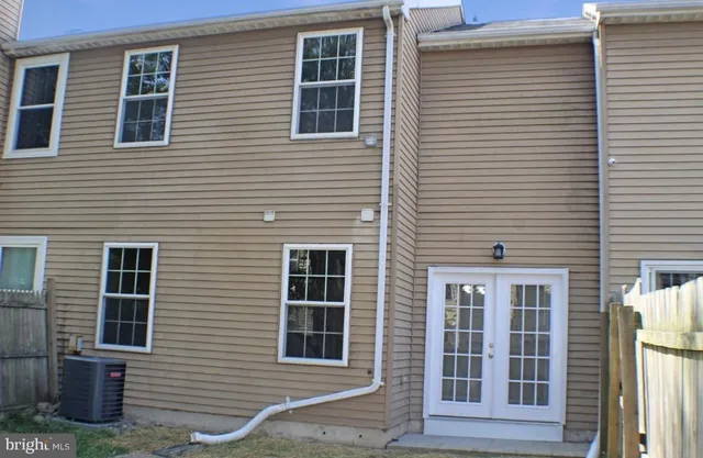 $2,750 | 60 River Bank Drive, Roebling, NJ 08554