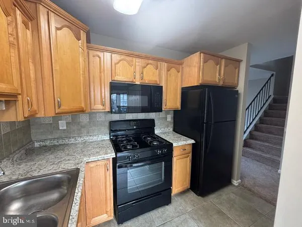 $2,600 | 60 River Bank Drive, Roebling, NJ 08554