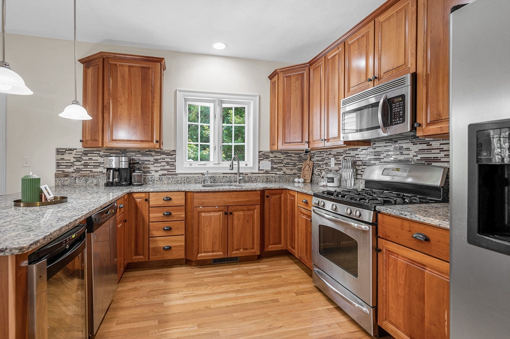 2d Charles Ridge Road, Unit A Littleton, MA 01460 - Photo 15 of 35