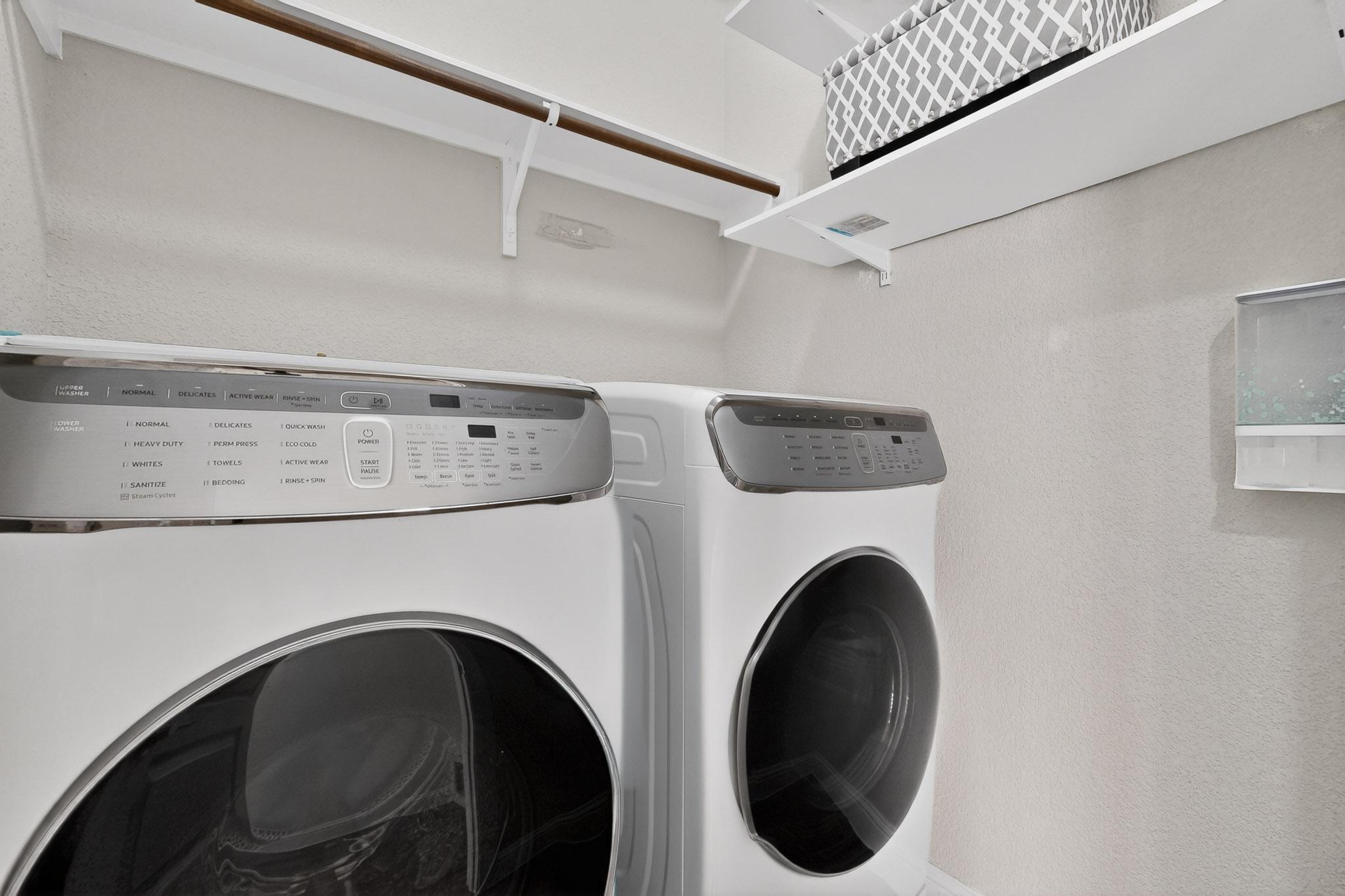 3137 Catalina Ranch Road Leander, TX 78641 - Photo 12 of 21 Laundry area with separate washer and dryer