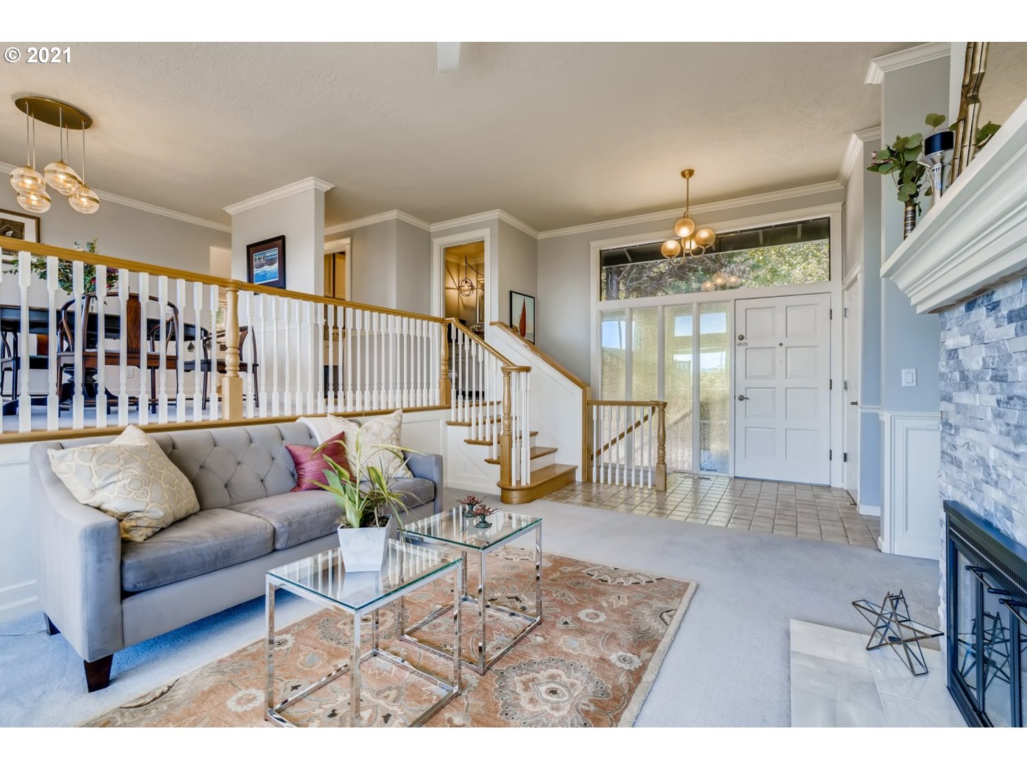 6530 Southwest View Point Terrace Portland, OR 97239 - Photo 5 of 32 a living room with furniture and a rug