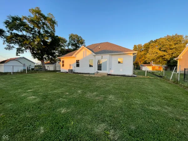 $254,900 | 239 North Coventry Drive, Anderson, IN 46012