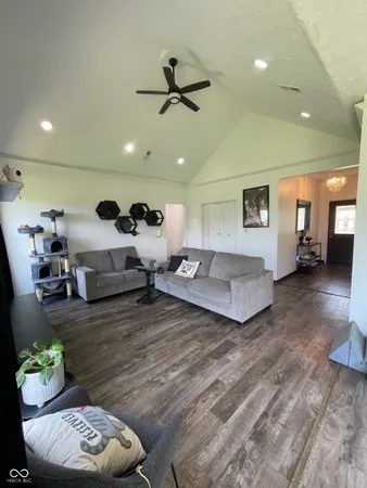$254,900 | 239 North Coventry Drive, Anderson, IN 46012