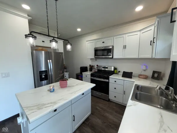 $254,900 | 239 North Coventry Drive, Anderson, IN 46012