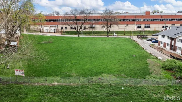 $114,900 | 3722 Kosciusko Street, St. Louis, MO 63118