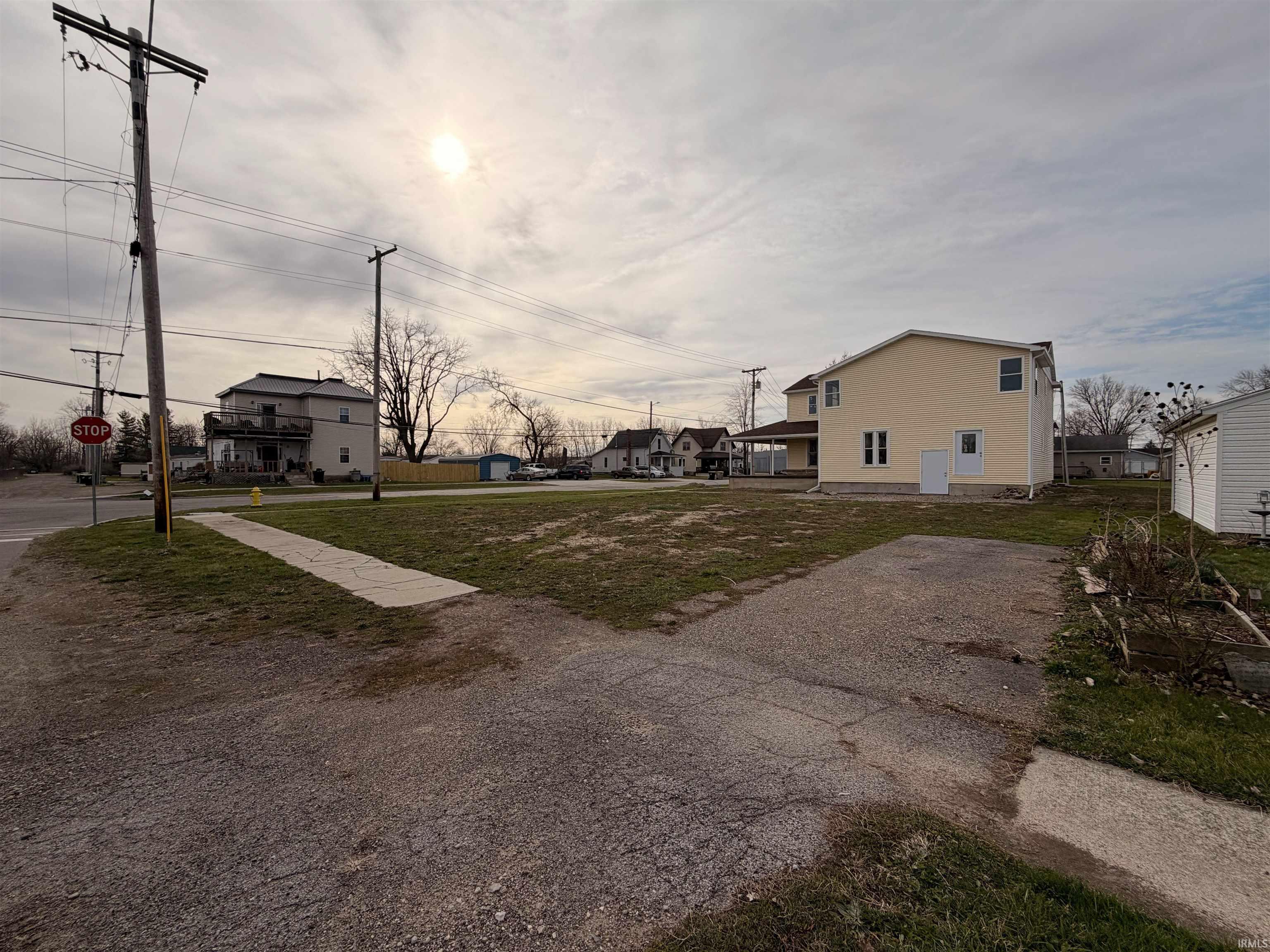 402 South Broadway Street Butler, IN 46721 - Photo 3 of 3