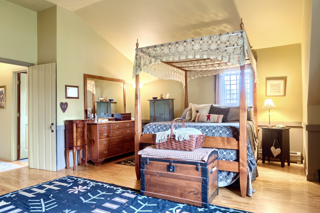 10 Watson Lane Rutland, MA 01543 - Photo 18 of 28