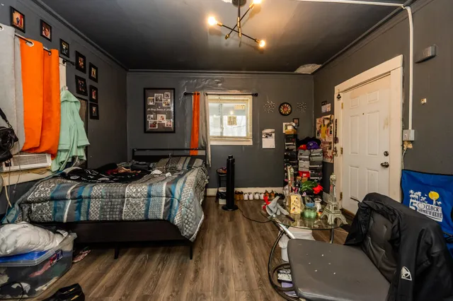 $99,999 | 561 Heck Court, Benton Harbor, MI 49022