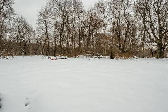 $99,999 | 561 Heck Court, Benton Harbor, MI 49022