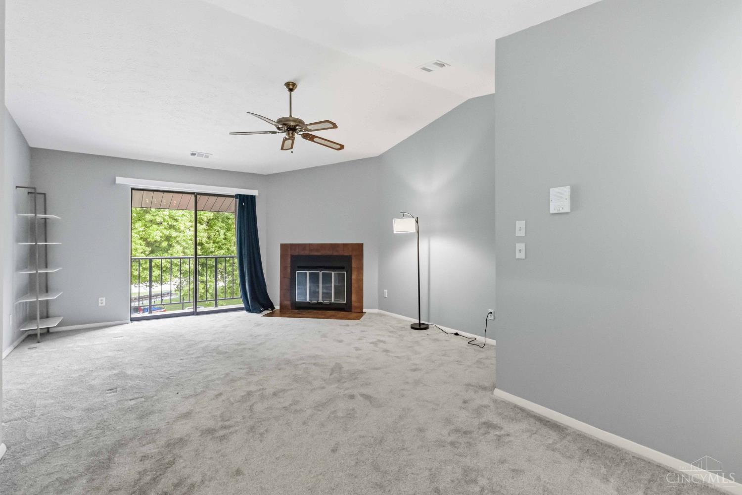 537 Davis Road, Unit 12 Cincinnati, OH 45255 - Photo 12 of 30
