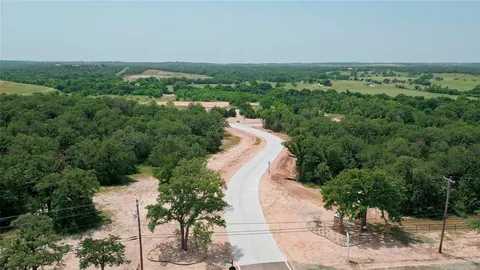 $625,000 | 8000 Encanto Way, Azle, TX 76020