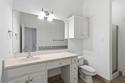 $550,000 | 270 Brookbend Drive, Waxahachie, TX 75165