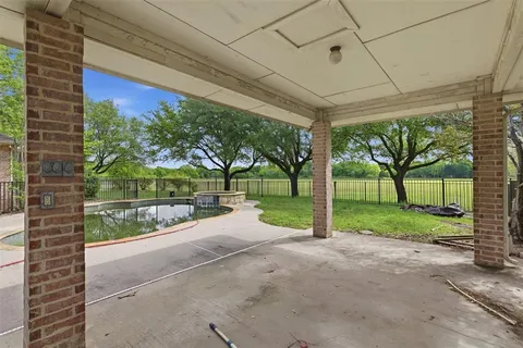 $550,000 | 270 Brookbend Drive, Waxahachie, TX 75165