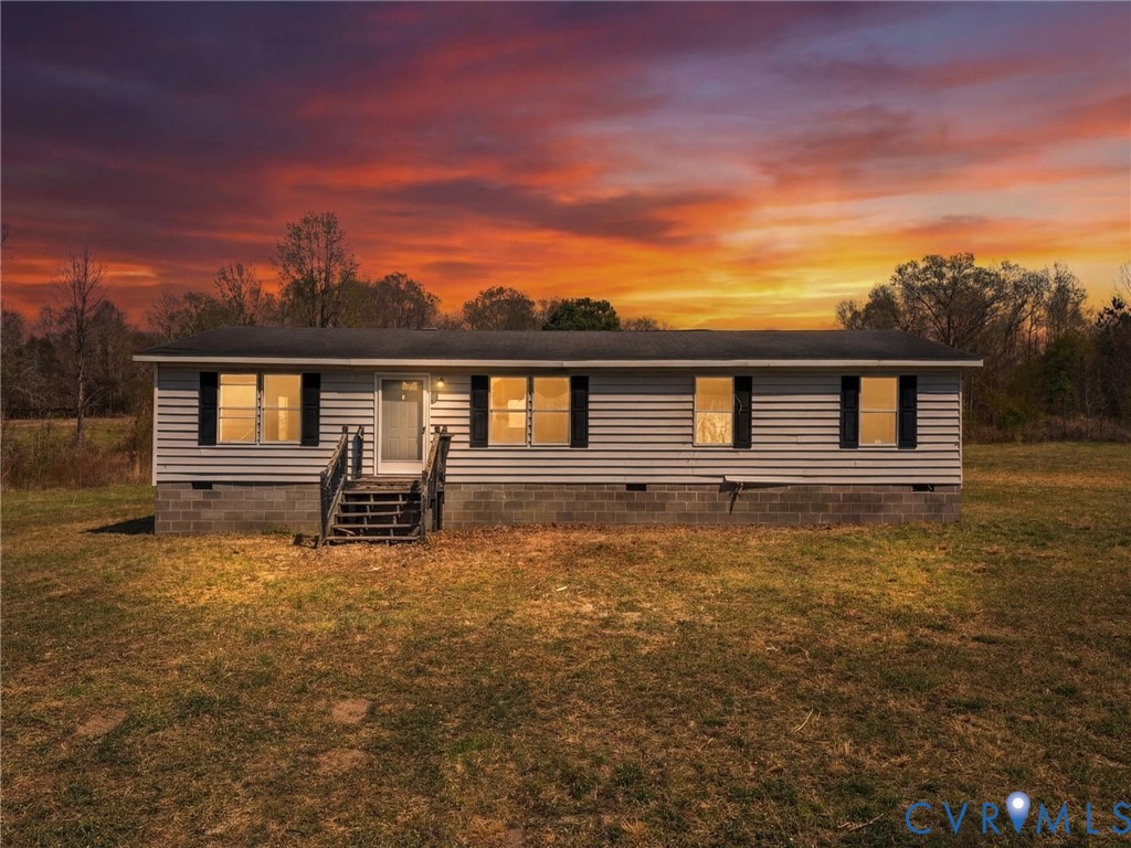 182 Clark's Road North St. Stephens Church, VA 23148 - Photo 3 of 32