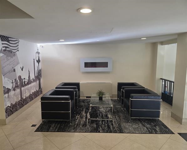 7100 Boulevard East, Unit 3P Guttenberg, NJ 07093 - Photo 3 of 47