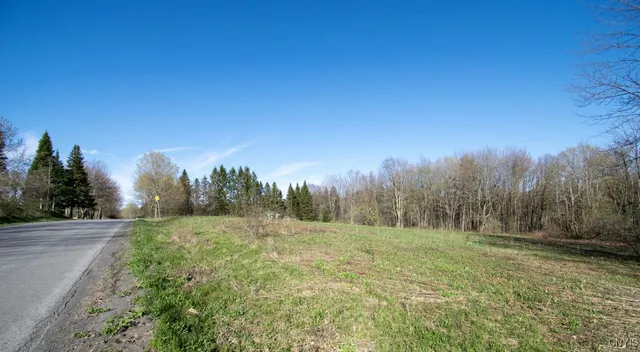 $475,000 | 462 Hacadam Road, Frankfort, NY 13456