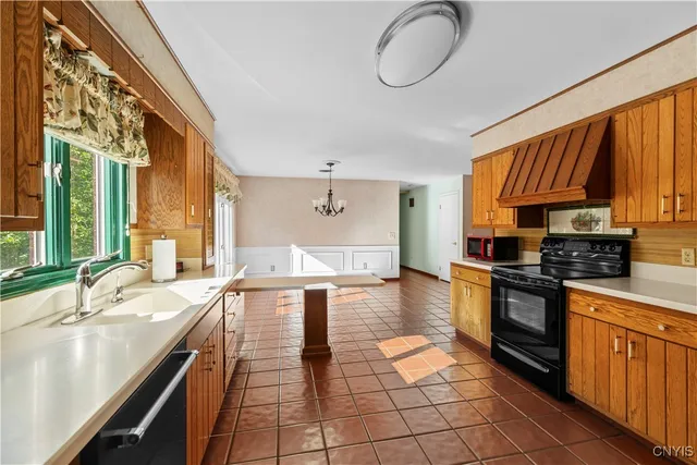 $475,000 | 462 Hacadam Road, Frankfort, NY 13456