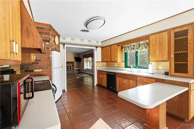 $475,000 | 462 Hacadam Road, Frankfort, NY 13456