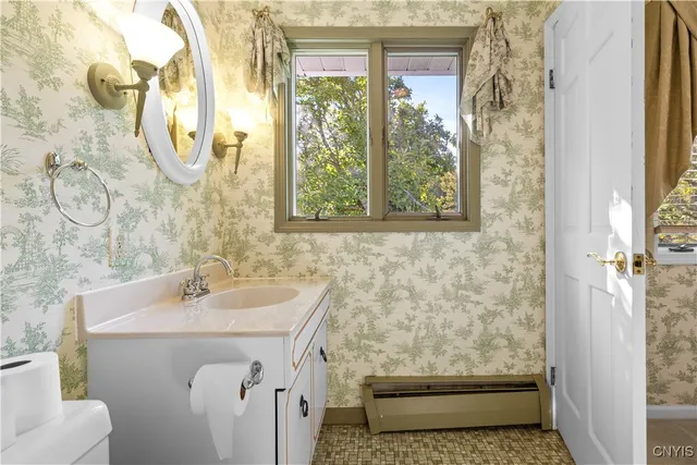 $550,000 | 462 Hacadam Road, Frankfort, NY 13456