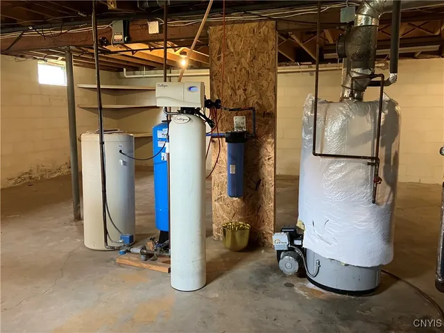 $475,000 | 462 Hacadam Road, Frankfort, NY 13456