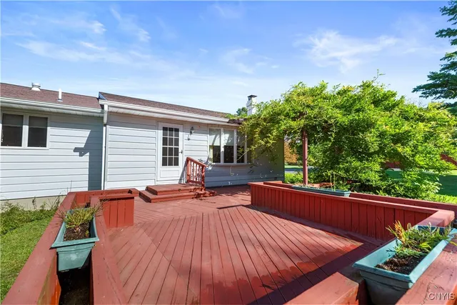 $550,000 | 462 Hacadam Road, Frankfort, NY 13456