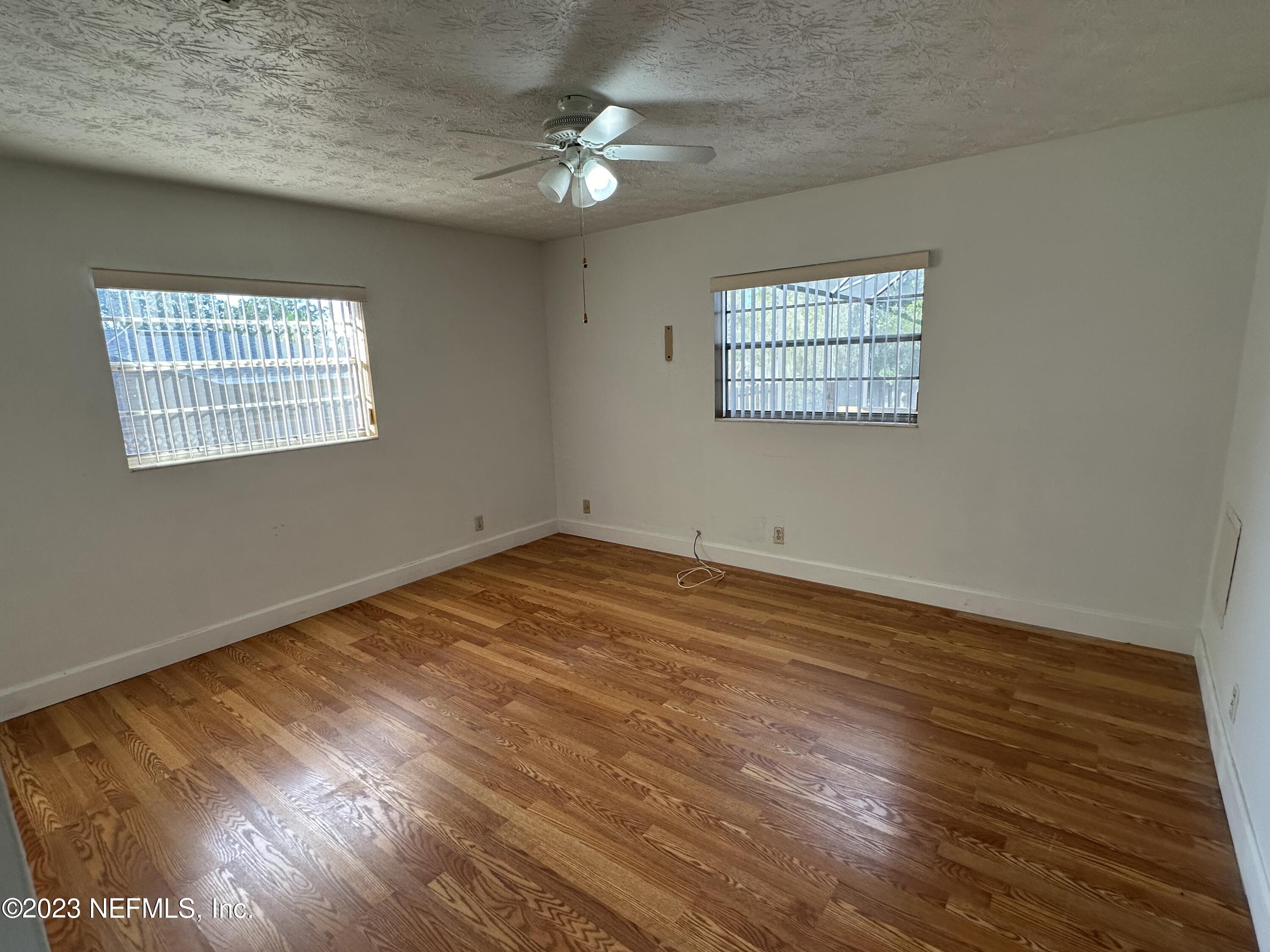 327 Neptune Road Orange Park, FL 32073 - Photo 15 of 17 IMG_0772