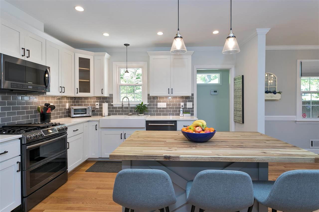 506 East Whitaker Mill Road Raleigh, NC 27608 - Photo 5 of 26 Photo 5