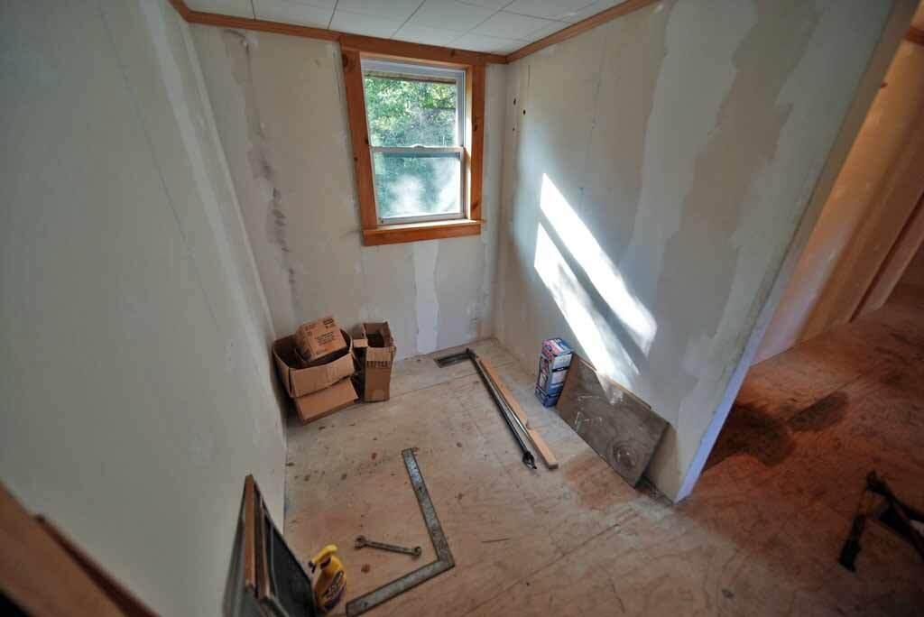 1719 Ludlow Road Houlton, ME 04730 - Photo 23 of 47 laundry-room-me-home