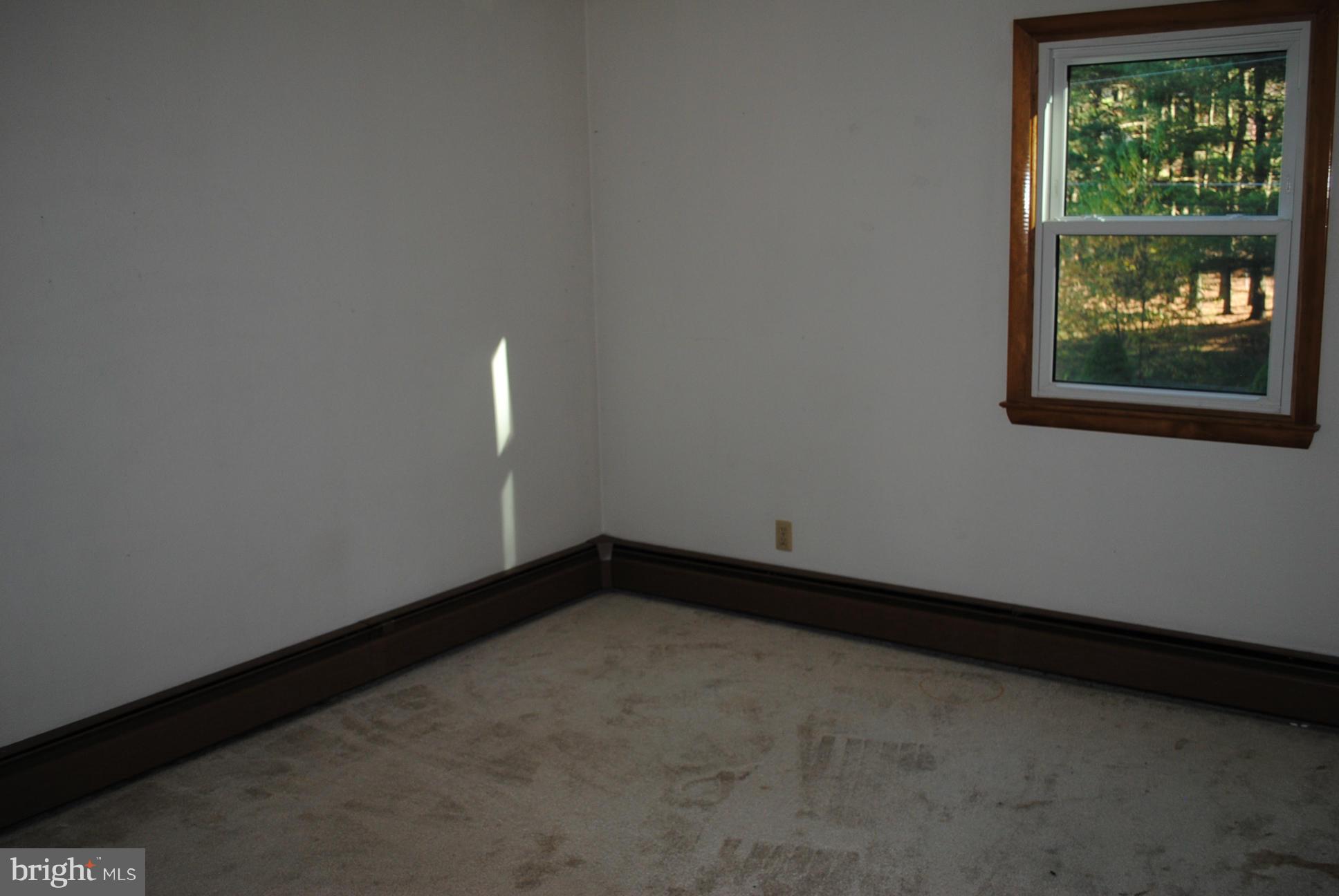 2252 Old Washington Road Westminster, MD 21157 - Photo 11 of 19 Bedroom