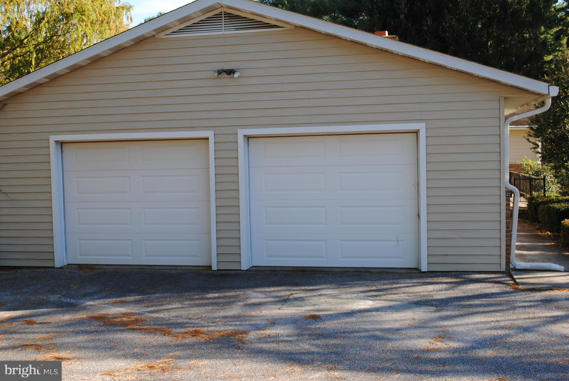 2252 Old Washington Road Westminster, MD 21157 - Photo 18 of 19 Exterior (General)