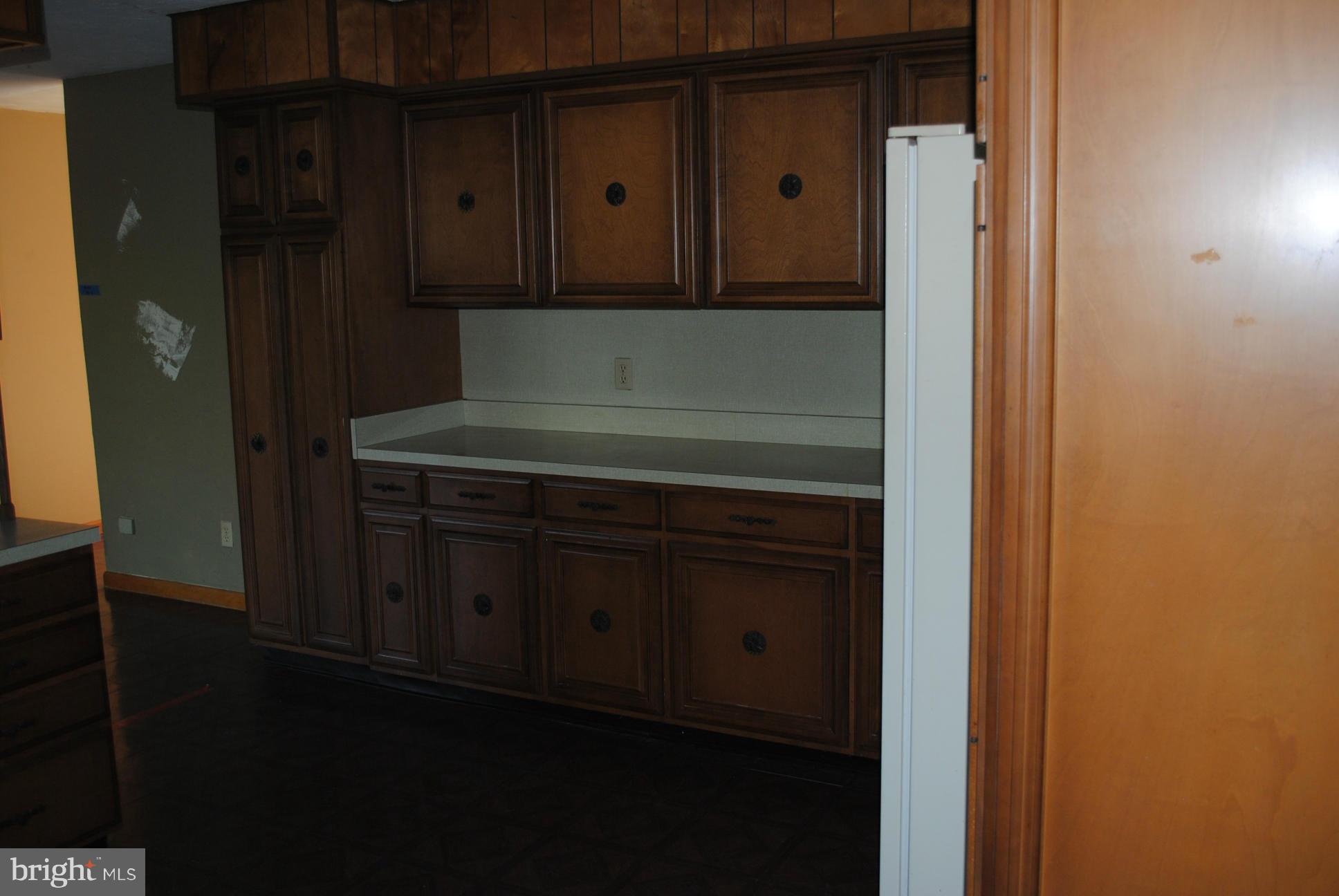 2252 Old Washington Road Westminster, MD 21157 - Photo 10 of 19 Kitchen